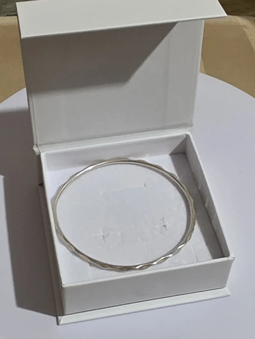 PANDORA 925 ALE STERLING SILVER BANGLE BRACELET COMES WITH BOX SHOWN - Picture 4 of 5